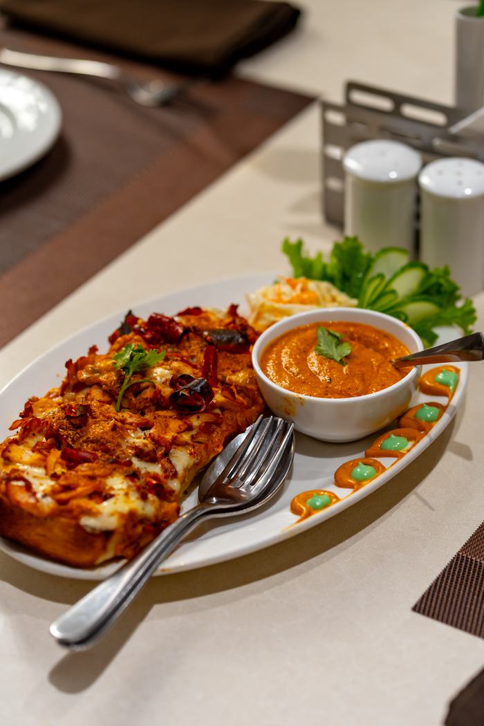 A starter with its chutney
