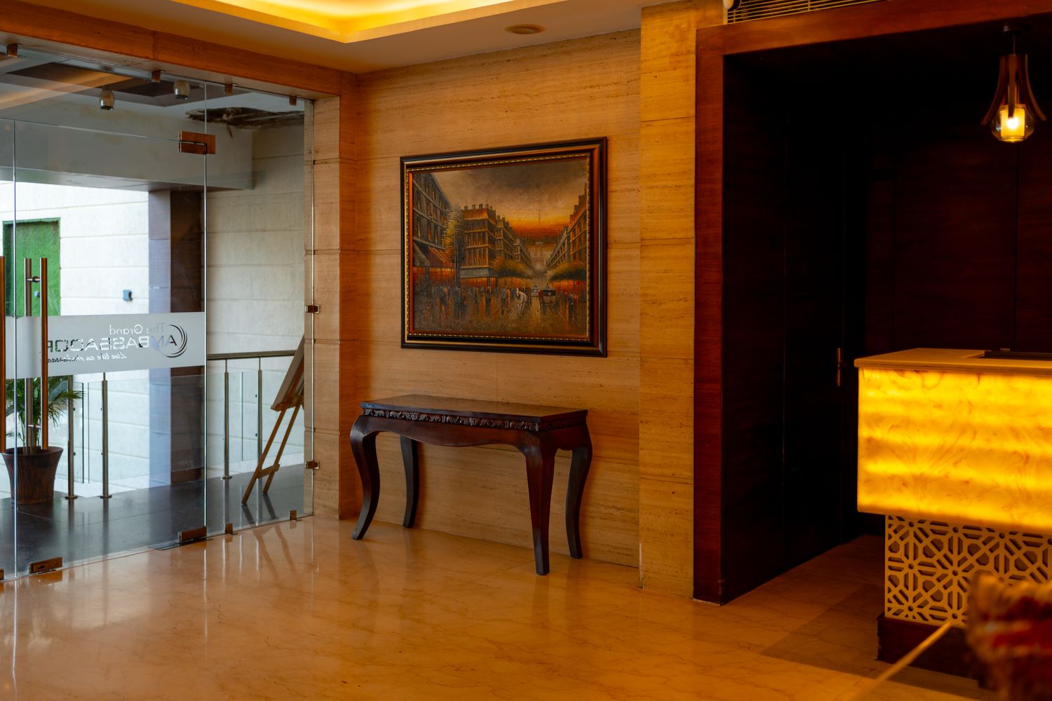 The lobby, looking through to the entrance on Railway Road