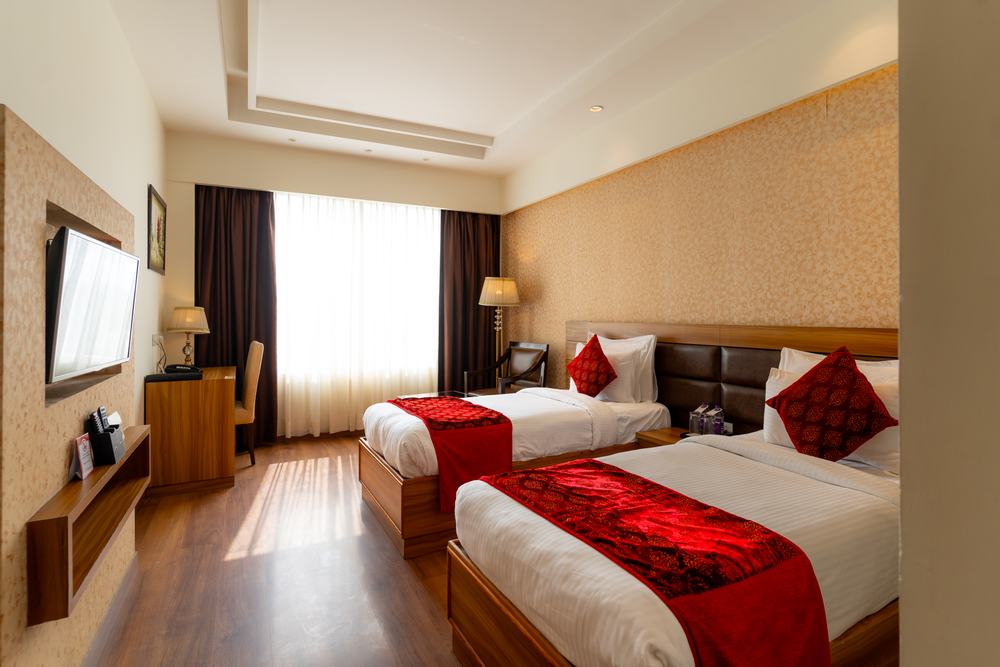 A Twin Room in full daylight